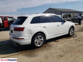 Audi Q7 2019 3