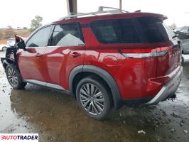 Nissan Pathfinder 2022 3