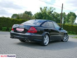 Mercedes E-klasa 2004 5.0 306 KM