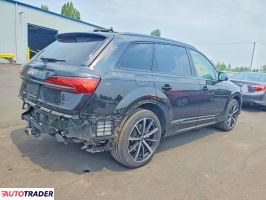 Audi Q7 2024 3