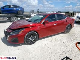 Nissan Altima - zobacz ofertę