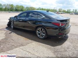 Lexus ES 2020 3
