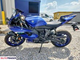 Yamaha YZF 2025 Yamaha YZF 2025