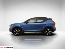 Volvo XC40 2021 1.5 262 KM
