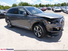 Audi Q7 2021 3