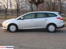 Ford Focus 2013 1.6 103 KM