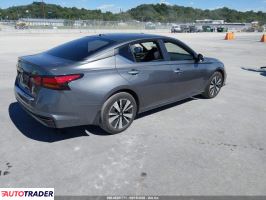 Nissan Altima 2021 2