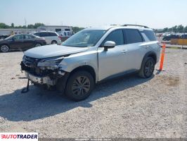 Nissan Pathfinder 2022 3