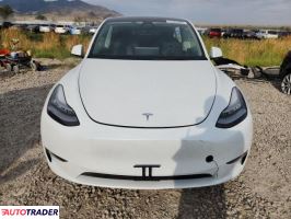 Tesla Model Y 2022 Tesla Model Y 2022