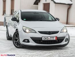 Opel Astra 2012 2.0 165 KM