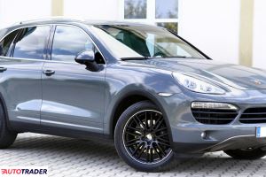 Porsche Cayenne 2012 3.0 245 KM