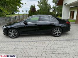 Mercedes CLA 2019 2.0 221 KM