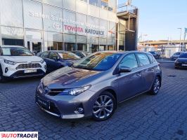 Toyota Auris 2013 1.8 136 KM