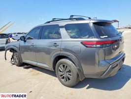 Nissan Pathfinder 2022 3
