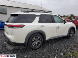 Nissan Pathfinder 2022 3