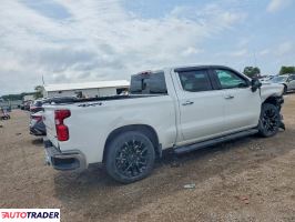 Chevrolet Silverado 2025 6
