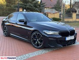 BMW 540 2021 3.0 340 KM