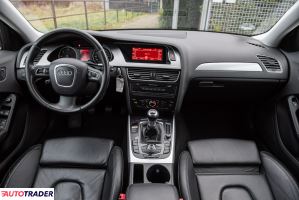 Audi A4 2008 2.0 143 KM