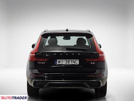 Volvo XC60 2023 2.0 250 KM