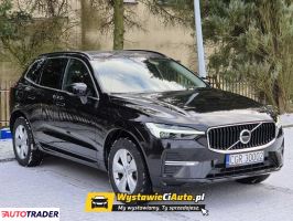 Volvo XC60 2021 2.0 197 KM