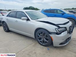 Chrysler 300C 2023 3