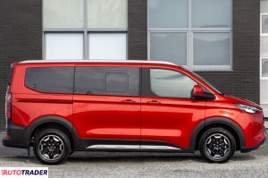 Ford Tourneo Custom 2025 2.5 233 KM