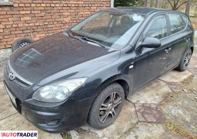 Hyundai i30 2009 1.4 109 KM