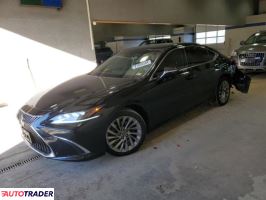 Lexus ES 2019 3