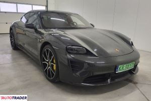 Porsche Pozostałe 2022 625 KM