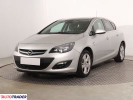 Opel Astra 2014 1.6 113 KM