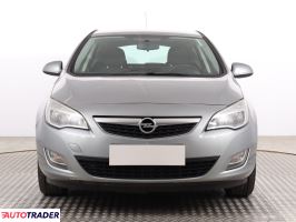 Opel Astra 2012 1.4 85 KM