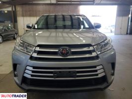 Toyota Highlander 2019 3