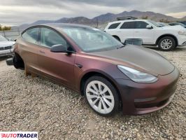 Tesla Model 3 2022