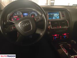 Audi Q7 2009 3.0 240 KM