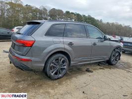 Audi Q7 2025 3