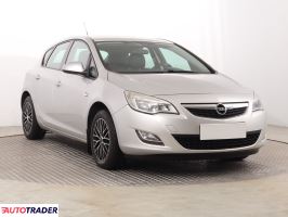 Opel Astra - zobacz ofertę