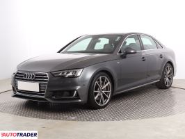 Audi A4 2015 3.0 268 KM