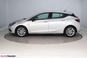 Opel Astra 2021 1.2 143 KM