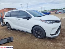 Toyota Sienna 2024 2