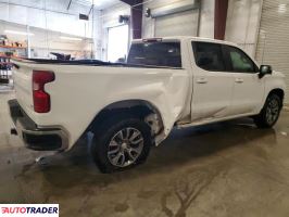 Chevrolet Silverado 2022 5