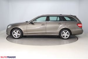 Mercedes E-klasa 2010 2.1 201 KM