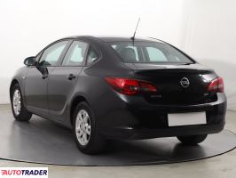 Opel Astra 2015 1.6 108 KM