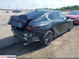 Lexus IS 2024 3