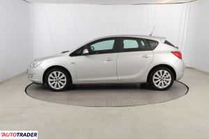 Opel Astra 2011 1.6 113 KM Opel Astra 2011 1.6 113 KM