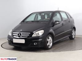 Mercedes B-klasa 2011 2.0 107 KM Mercedes B-klasa 2011 2.0 107 KM