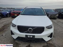 Volvo XC40 2024 2