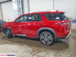 Nissan Pathfinder 2023 3