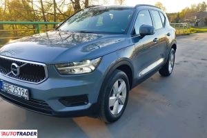 Volvo XC40 2019 2.0 150 KM Volvo XC40 2019 2.0 150 KM