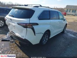 Toyota Sienna 2023 2