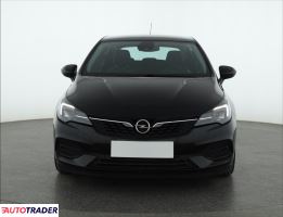 Opel Astra 2021 1.2 143 KM